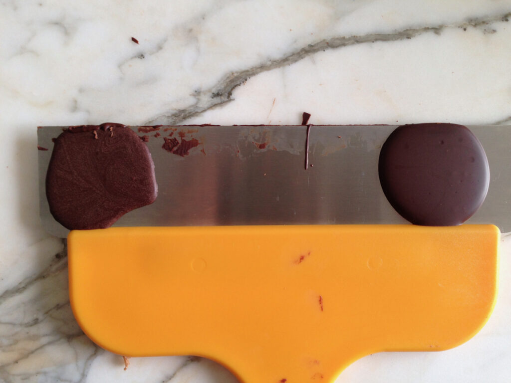 tempered chocolate test
