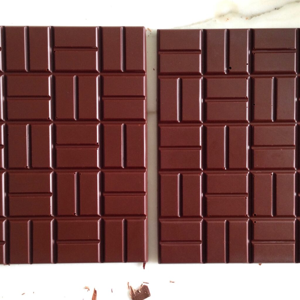 tempered chocolate bars 